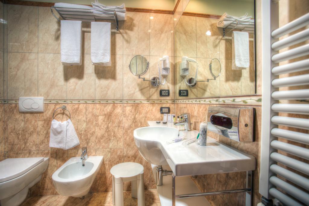 Hotel Il Duca Del Montefeltro Pennabilli Cameră foto